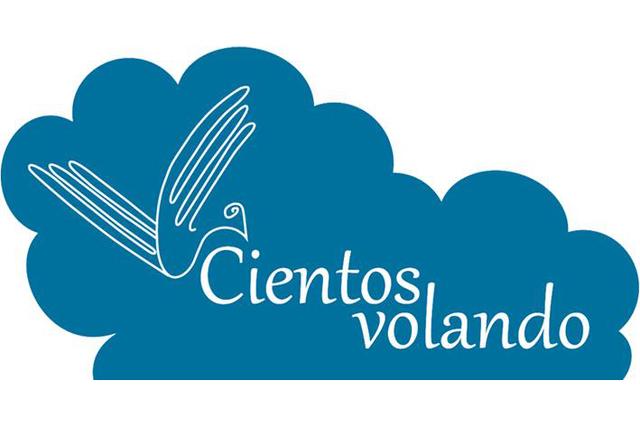 CIENTOS VOLANDO