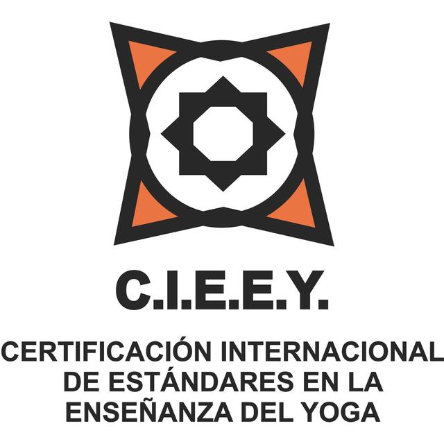 C.I.E.E.Y. CERTIFICACIÓN INTERNACIONAL DE ESTÁNDARES EN LA ENSEÑANZA DEL YOGA