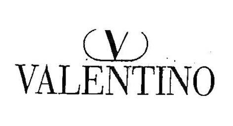 V VALENTINO