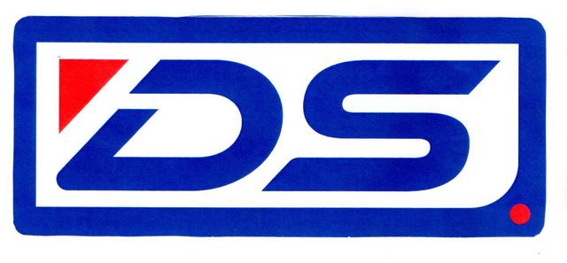 D S