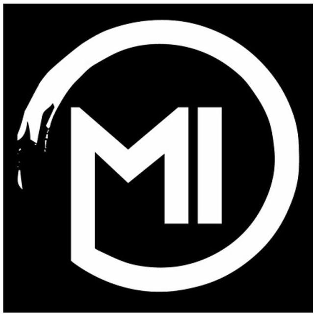 M I