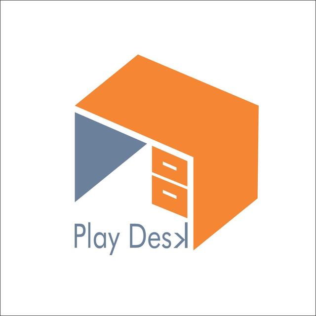 PLAY DESK