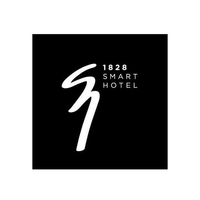 1828 SMART HOTEL