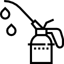 Aceites y grasas industriales; lubricantes; productos para absorber, regar y concentrar el polvo; combustibles (incluyendo gasolinas para motores) y materias de alumbrado; bujías y mechas para el alumbrado.